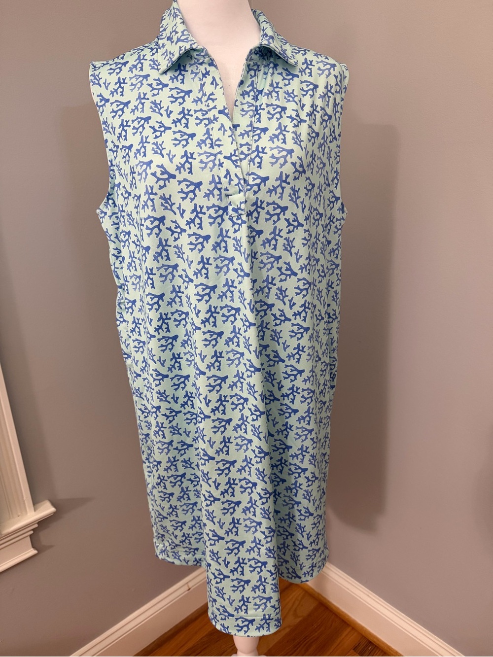 Excellent VINEYARD VINES Collared Shift Dress - Blue with green print Sz Large